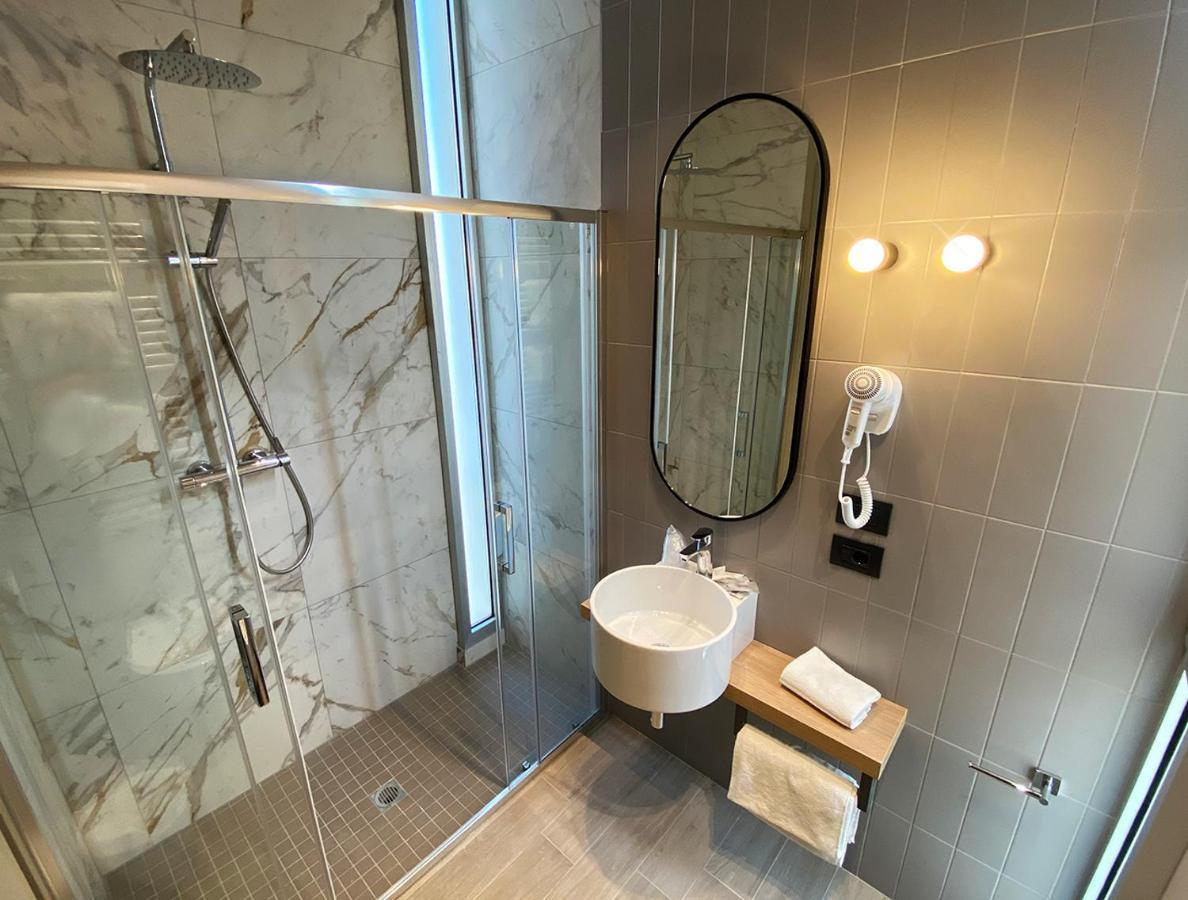 Hotel President Белларія-Іджеа-Марина Екстер'єр фото
